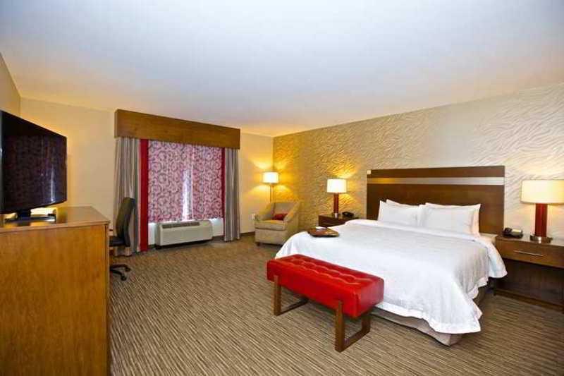 Baymont By Wyndham Mcdonough Hotel Exterior photo